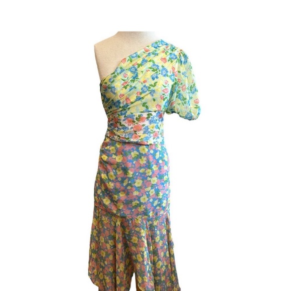 AMUR Jaylah Dress - Picture 7 of 8